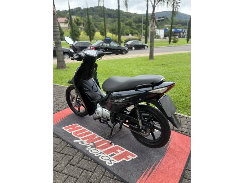 HONDA - BIZ 125 - 2010/2010 - Azul - R$ 9.500,00
