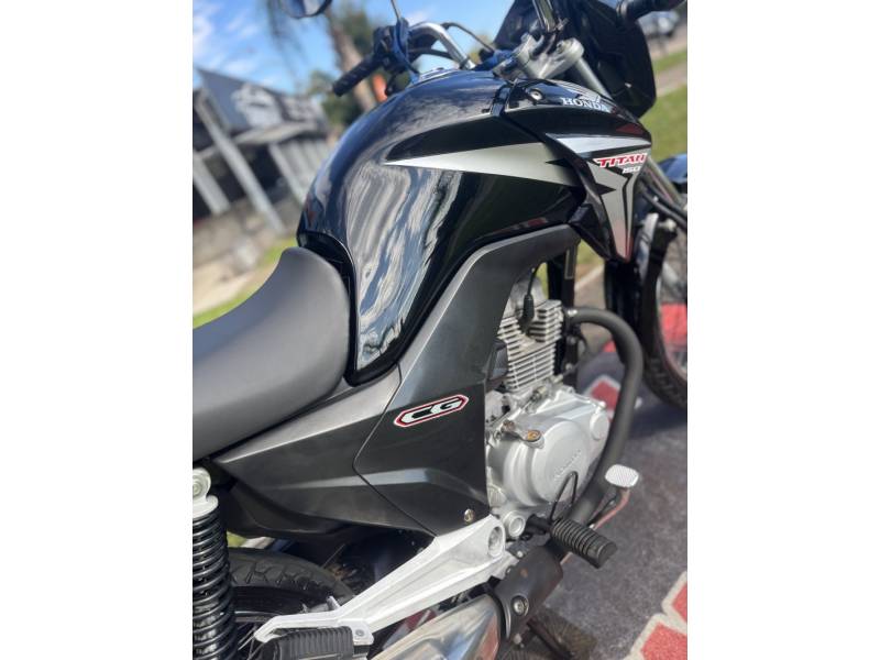 HONDA - CG 150 - 2014/2015 - Preta - R$ 12.500,00