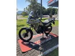 HONDA - SAHARA 300 ADVENTURE - 2025/2025 - Bege - R$ 38.690,00