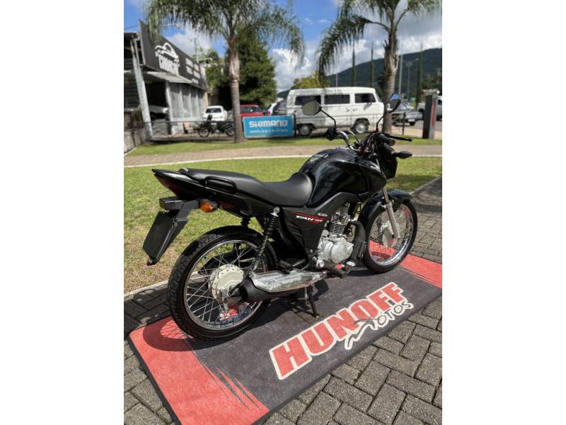 HONDA - CG 125 - 2014/2014 - Preta - R$ 10.500,00