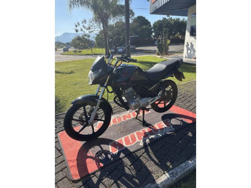 HONDA - CG 150 - 2011/2011 - Preta - R$ 11.900,00