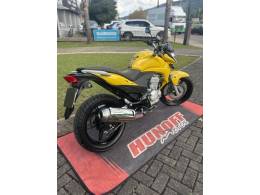 HONDA - CB 300R - 2009/2010 - Amarela - R$ 12.500,00