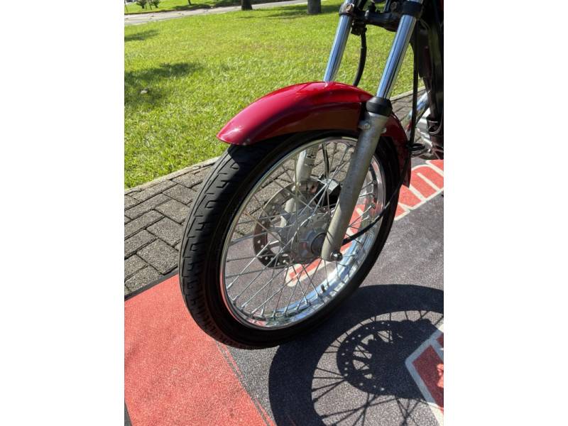 HONDA - CG 125 - 2003/2004 - Vermelha - R$ 8.500,00