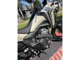 HONDA - SAHARA 300 ADVENTURE - 2025/2025 - Bege - R$ 38.690,00