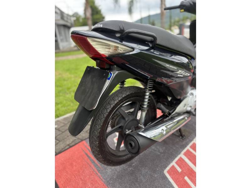 HONDA - BIZ 125 - 2010/2010 - Azul - R$ 9.500,00