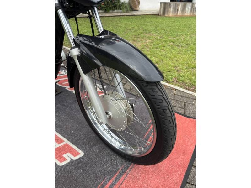 HONDA - CG 125 - 2014/2014 - Preta - R$ 10.500,00