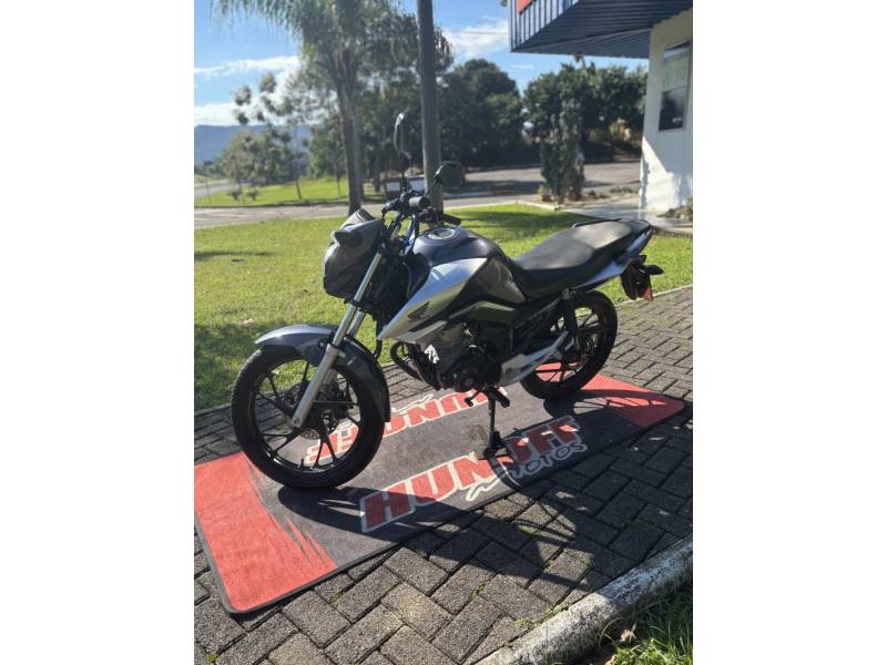 HONDA - CG 160 - 2021/2022 - Cinza - R$ 19.500,00