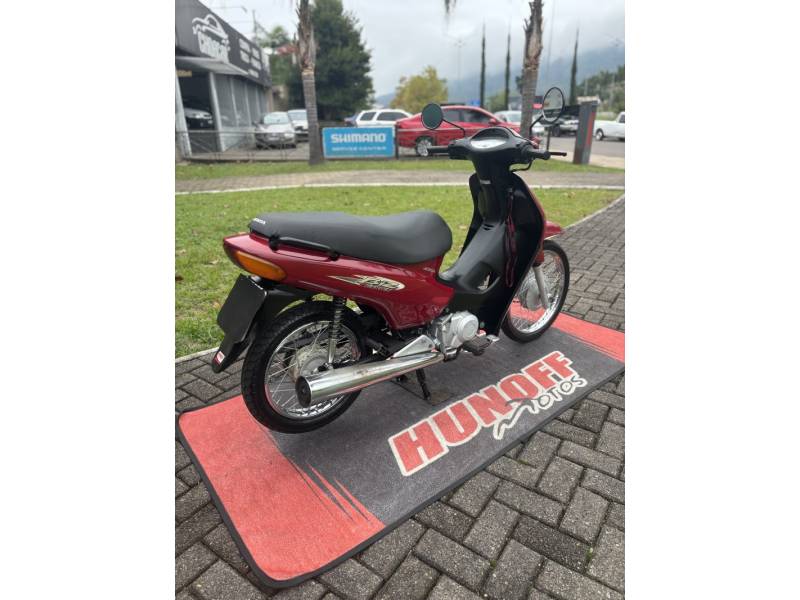 HONDA - BIZ 100 - 2004/2005 - Vermelha - R$ 7.500,00