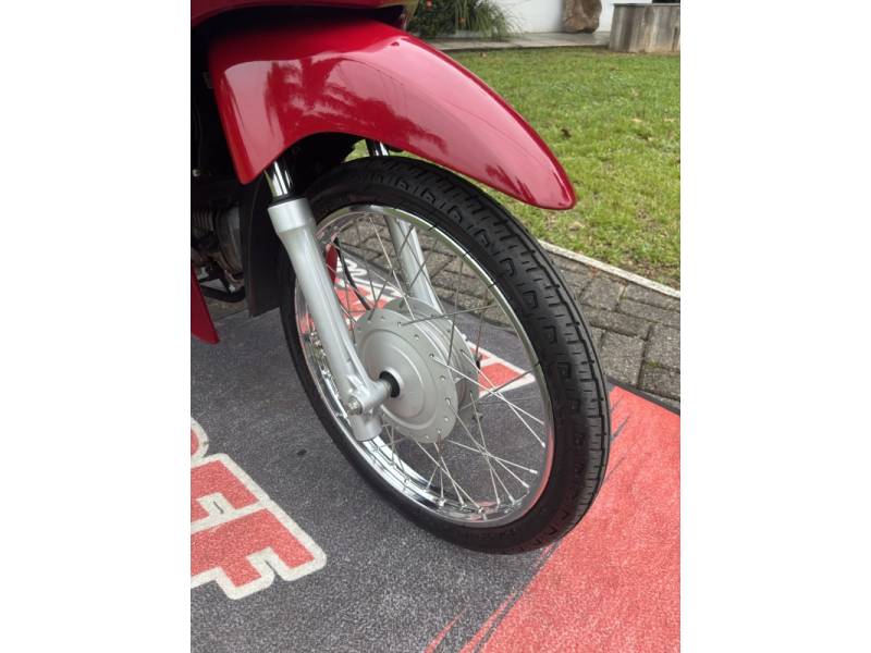 HONDA - BIZ 110I - 2016/2017 - Vermelha - R$ 10.900,00