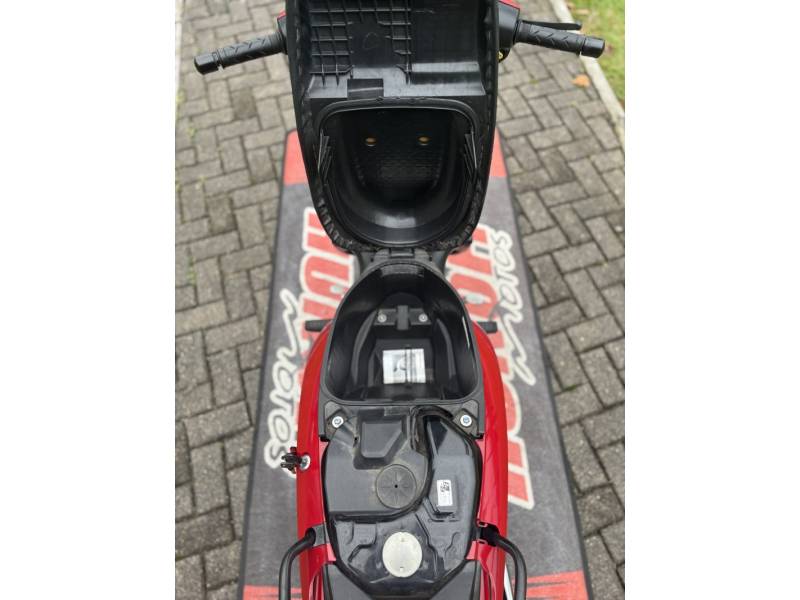 HONDA - BIZ 110I - 2016/2017 - Vermelha - R$ 10.900,00