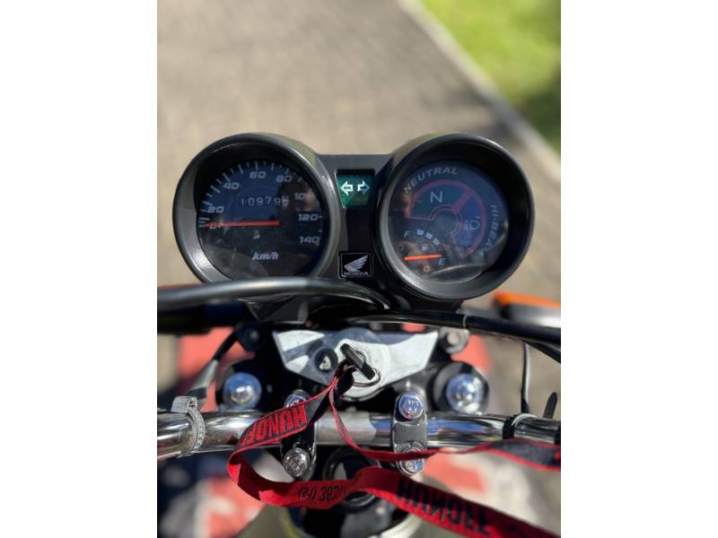 HONDA - CG 150 - 2007/2008 - Cinza - R$ 9.200,00