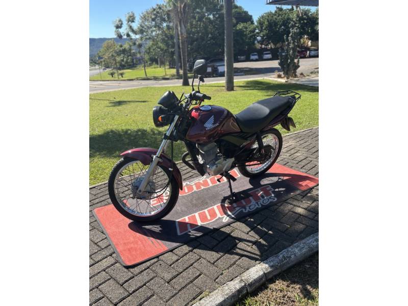 HONDA - CG 150 - 2011/2011 - Vermelha - R$ 10.700,00