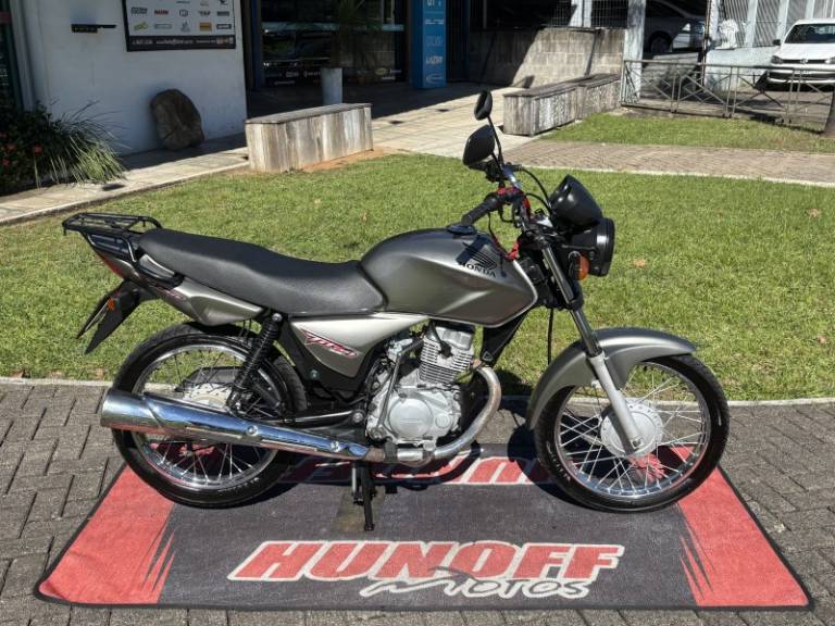HONDA - CG 150 - 2007/2008 - Cinza - R$ 9.200,00