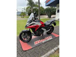 HONDA - NC 750X - 2023/2023 - Vermelha - R$ 54.500,00