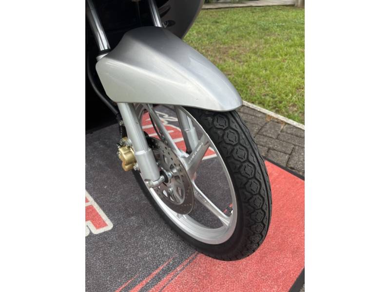 YAMAHA - NEO AT 115 - 2005/2005 - Prata - R$ 6.500,00