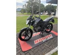 YAMAHA - FAZER - 2022/2022 - Preta - R$ 17.500,00