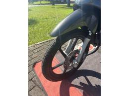 HONDA - BIZ 125 - 2009/2009 - Cinza - R$ 9.000,00