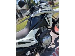 HONDA - NXR 160 - 2021/2022 - Branca - R$ 21.500,00