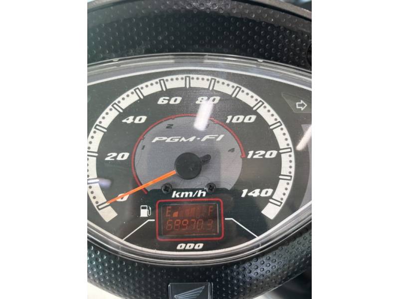 HONDA - BIZ 125 - 2009/2009 - Cinza - R$ 9.000,00