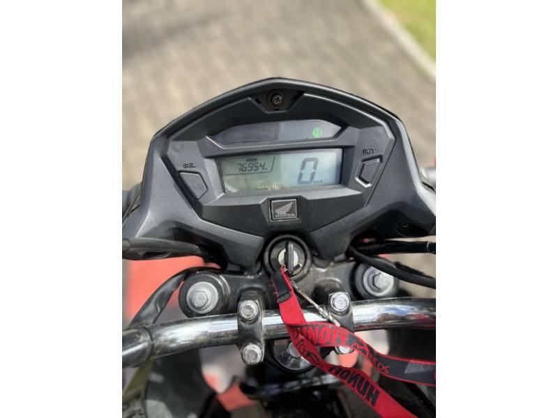 HONDA - CG 125 - 2014/2014 - Preta - R$ 10.500,00