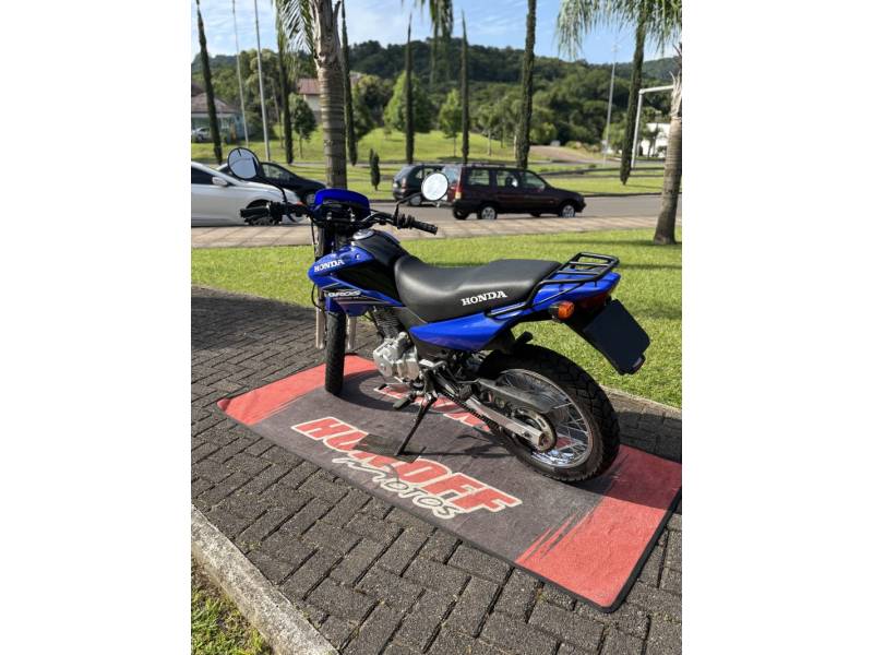 HONDA - NXR 125 - 2004/2005 - Azul - R$ 9.900,00