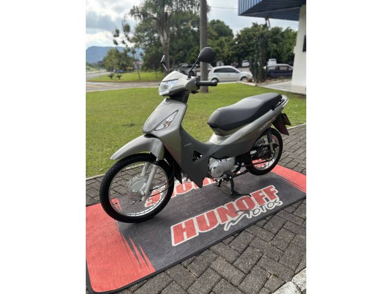HONDA - BIZ 125 - 2008/2008 - Cinza - R$ 7.900,00