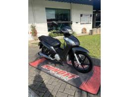 HONDA - BIZ 125 - 2017/2017 - Cinza - R$ 13.900,00