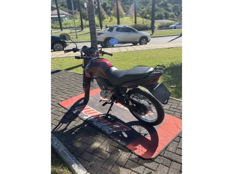 HONDA - CG 150 - 2011/2011 - Vermelha - R$ 10.700,00