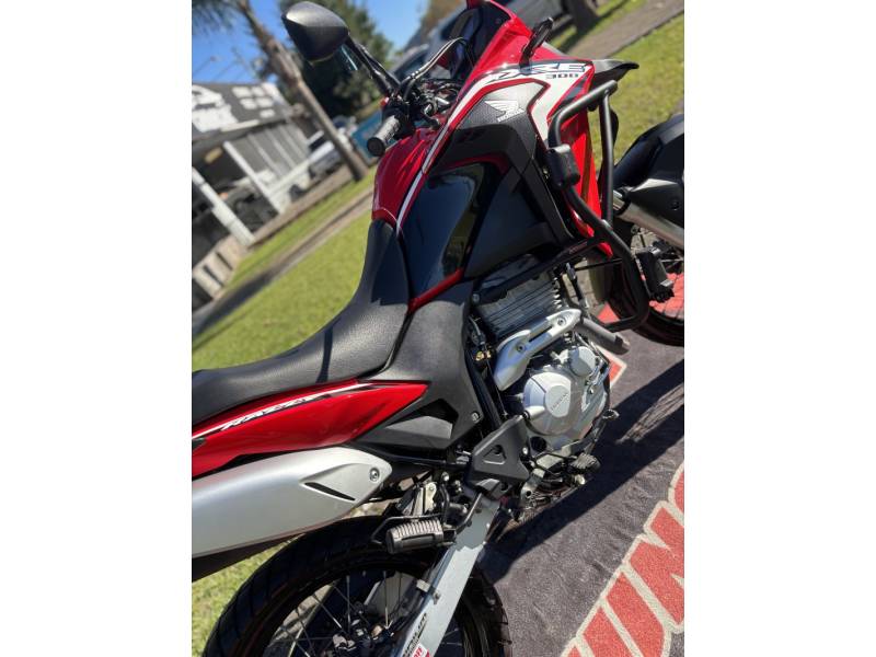 HONDA - XRE 300 - 2019/2019 - Vermelha - R$ 28.500,00