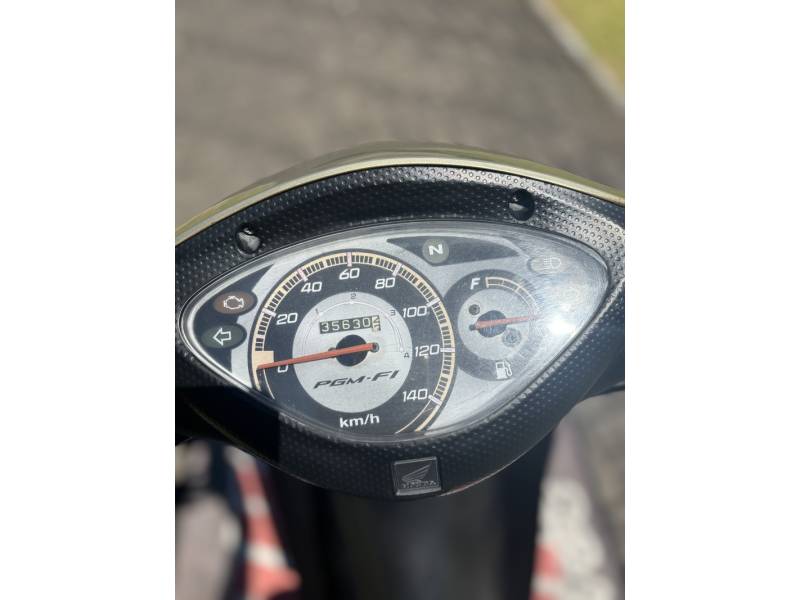 HONDA - BIZ 125 - 2010/2010 - Bege - R$ 9.900,00